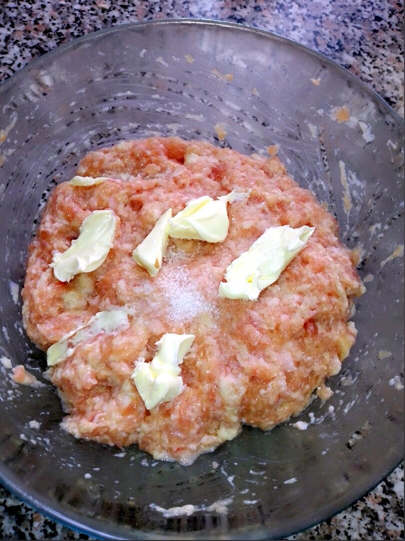 Piščančji kotleti iz knjige Cooking iz leta 1959. Za enak okus se dosledno držite recepta do grama. In brez česna, čebule ali paprike.